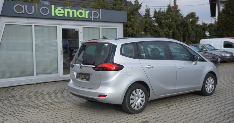 Opel Zafira cena 35500 przebieg: 152000, rok produkcji 2014 z Czerniejewo małe 497